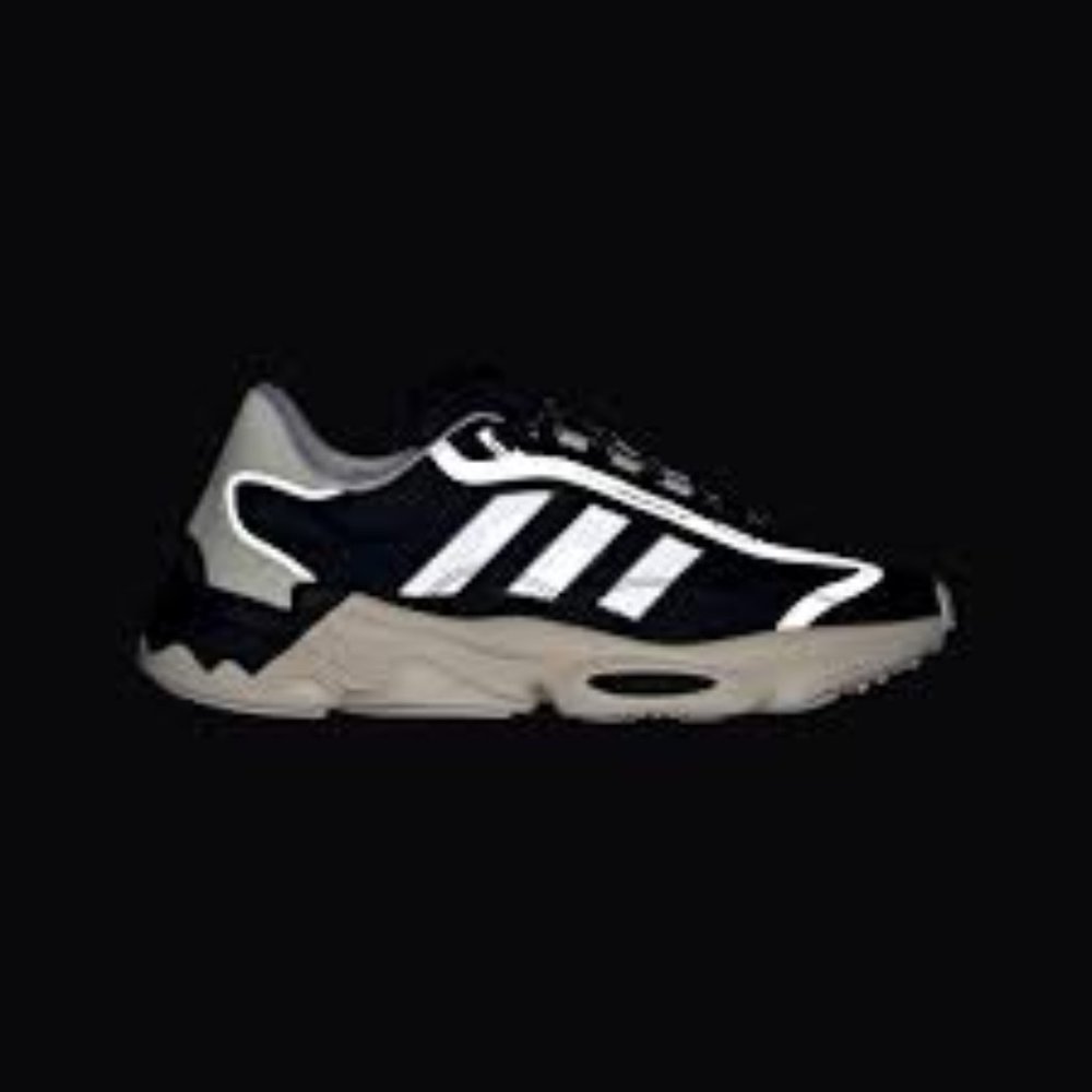 adidas Ozweego Pure Chalk White Core Black